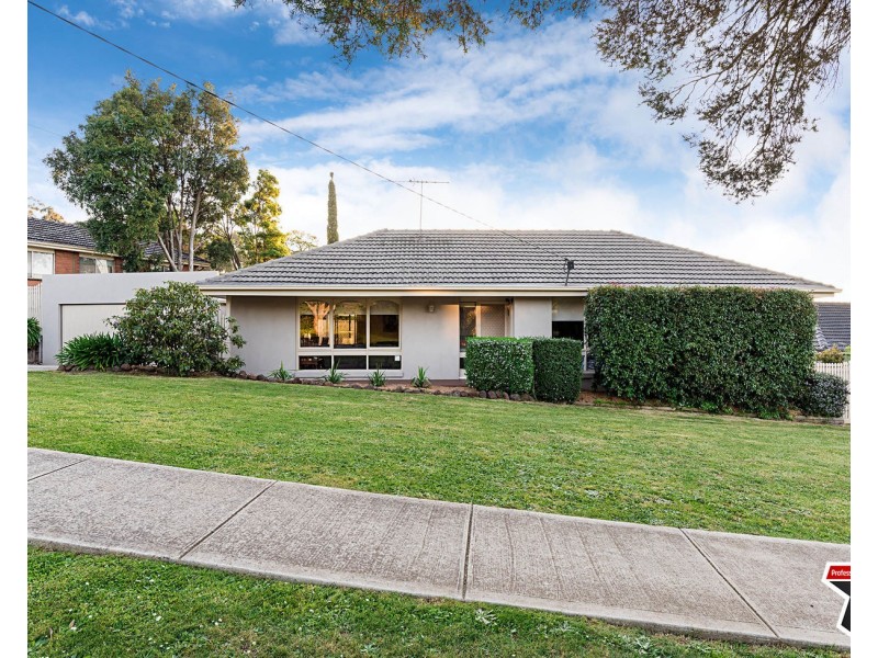 5 Grandvalley Drive, Chirnside Park VIC 3116