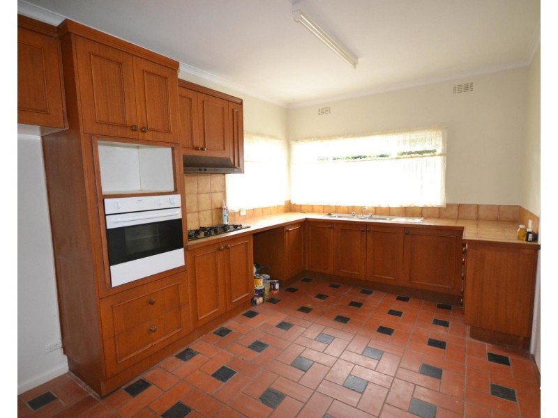38 Edinburgh Road, Lilydale VIC 3140