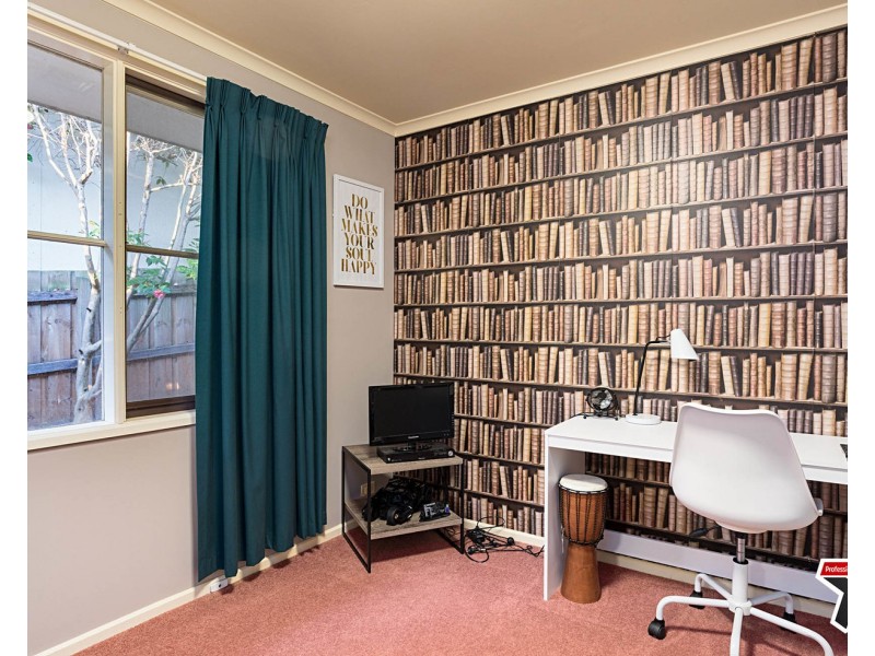 12 Chinook Crescent, Mooroolbark VIC 3138