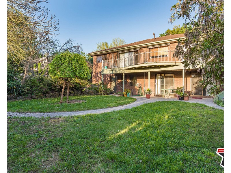 12 Chinook Crescent, Mooroolbark VIC 3138