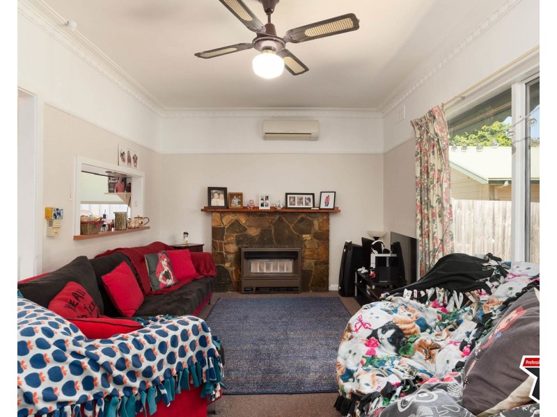 6 Eothen Lane, Kilsyth VIC 3137