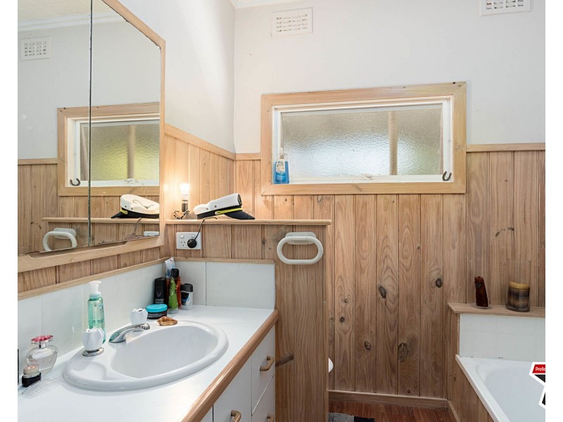 6 Eothen Lane, Kilsyth VIC 3137