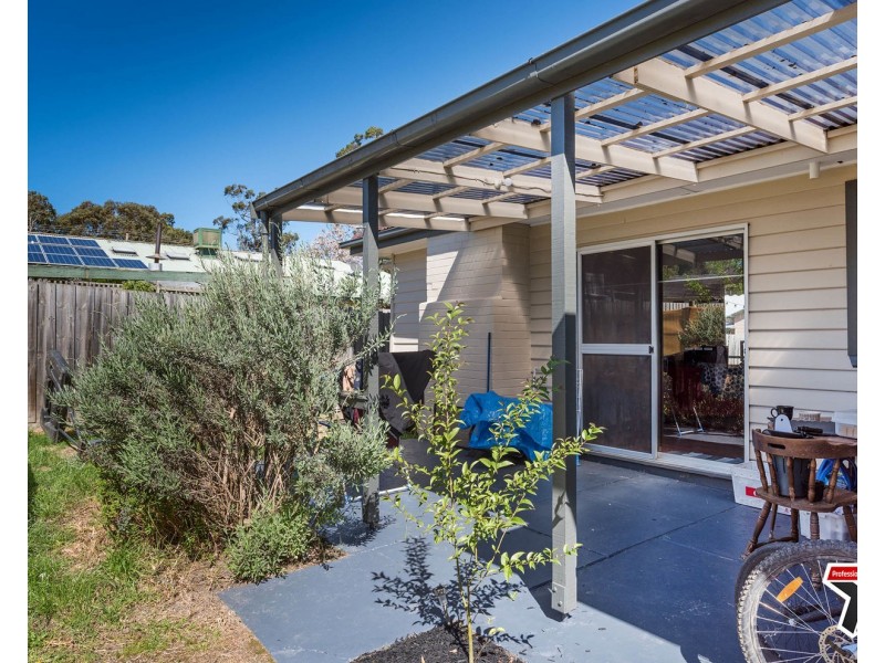 6 Eothen Lane, Kilsyth VIC 3137