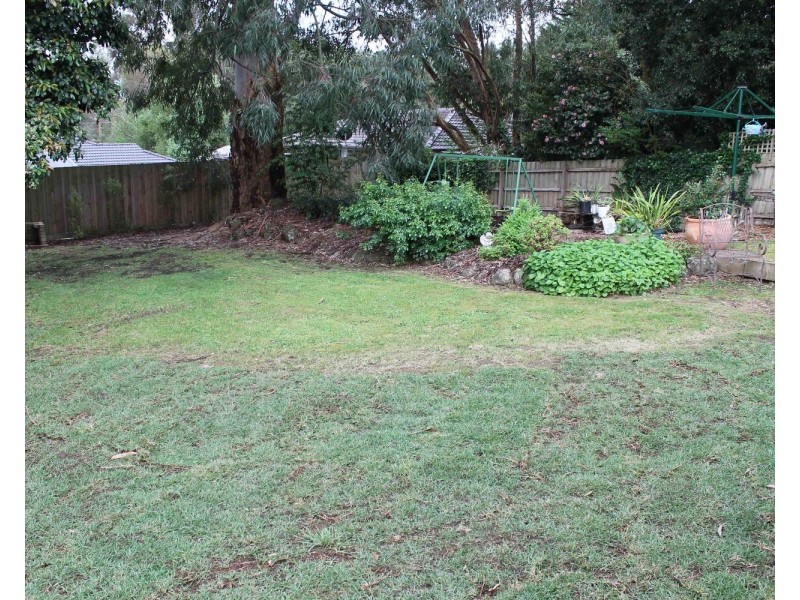 33 The Boulevard, Montrose VIC 3765