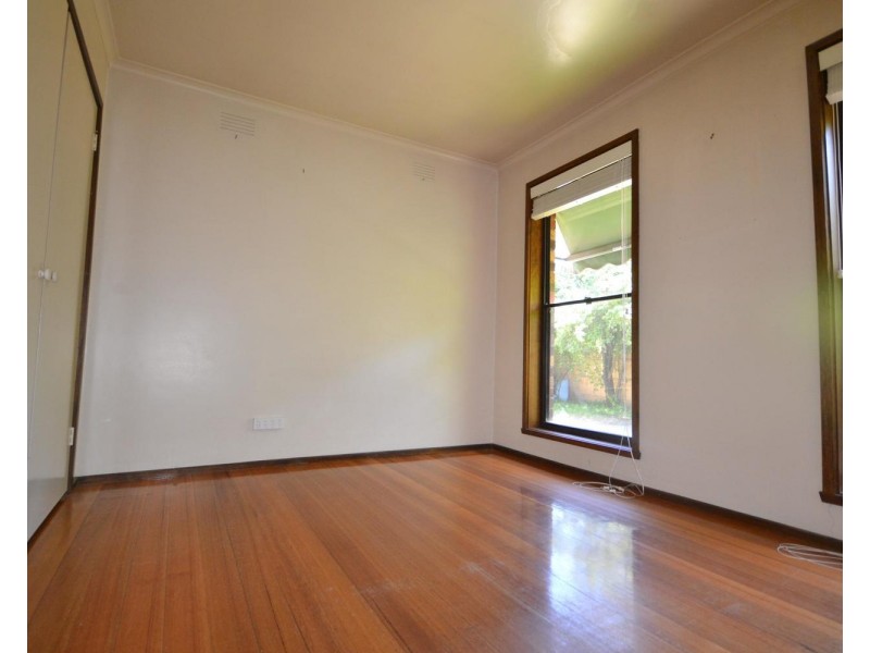 3/10 Wickham Road, Croydon VIC 3136