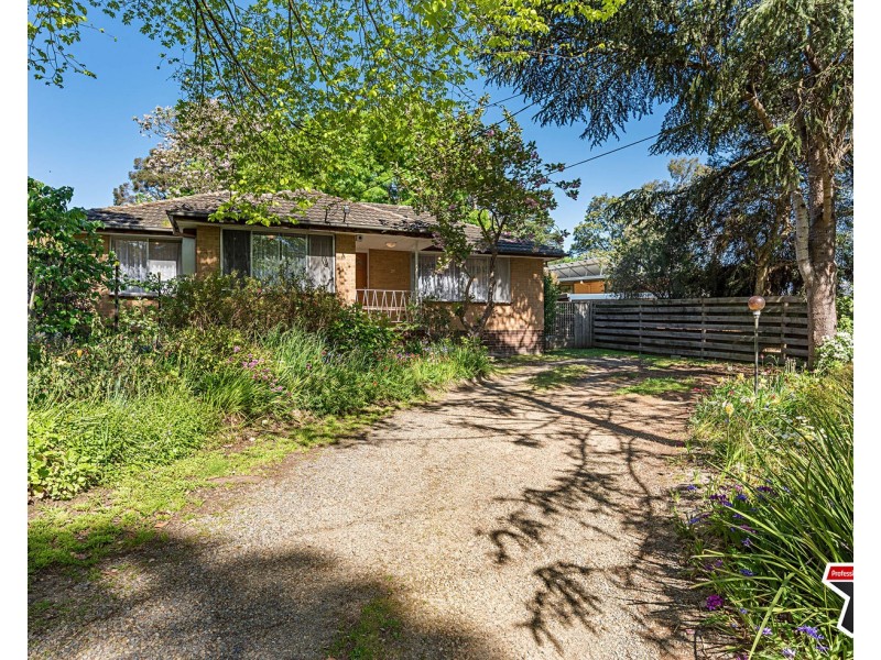 27 Greenhills Avenue, Montrose VIC 3765