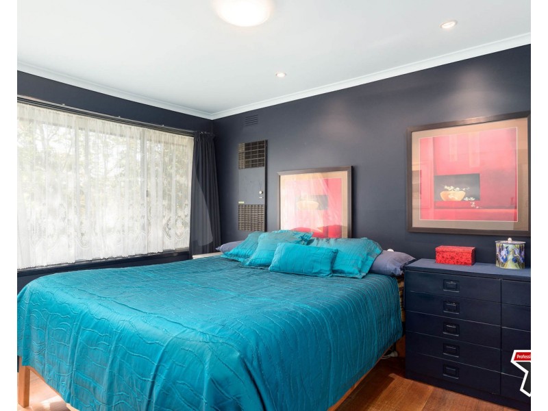 27 Greenhills Avenue, Montrose VIC 3765