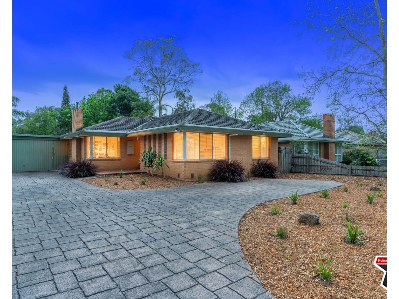 29 Lee-Ann Crescent, Croydon VIC 3136