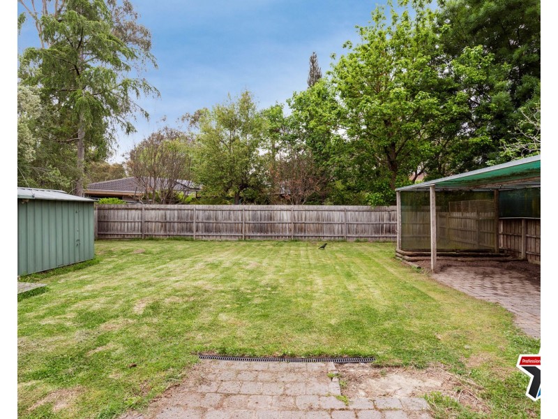 29 Lee-Ann Crescent, Croydon VIC 3136