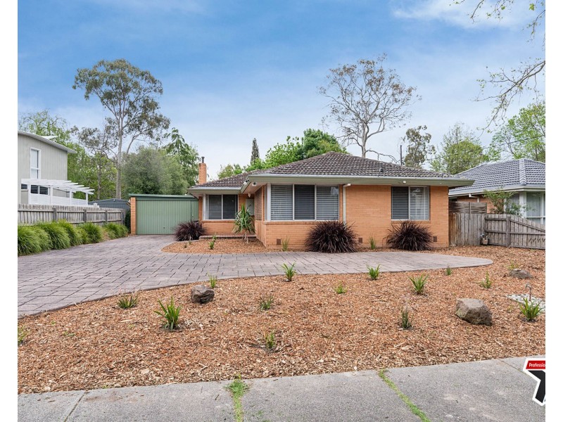 29 Lee-Ann Crescent, Croydon VIC 3136