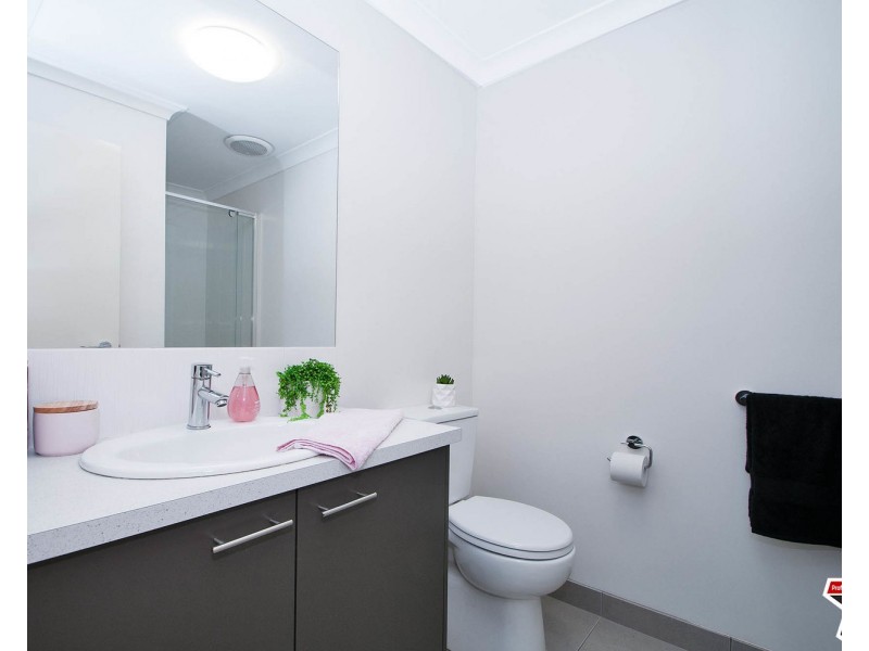 18 White Close, Lilydale VIC 3140