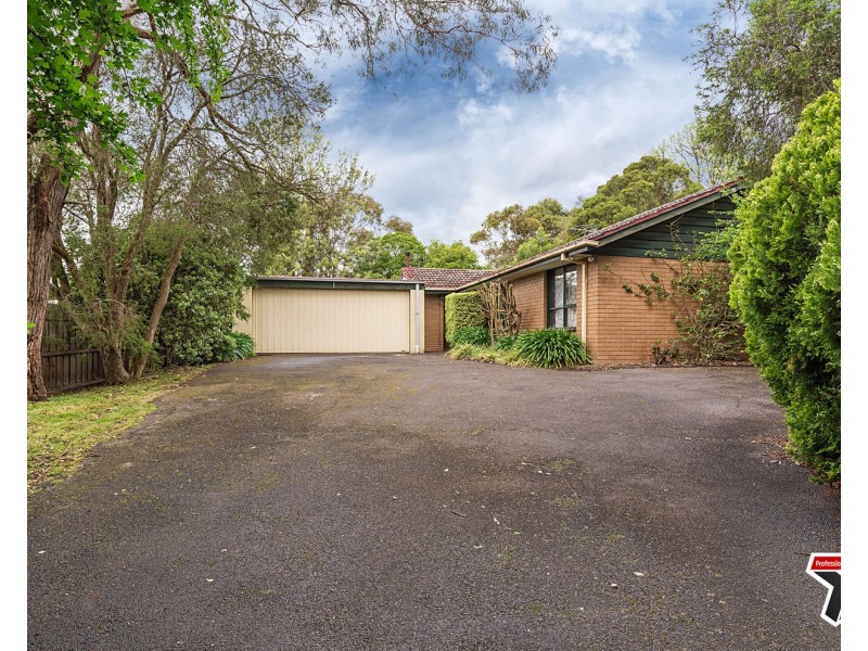 36 Valley Ho, Chirnside Park VIC 3116