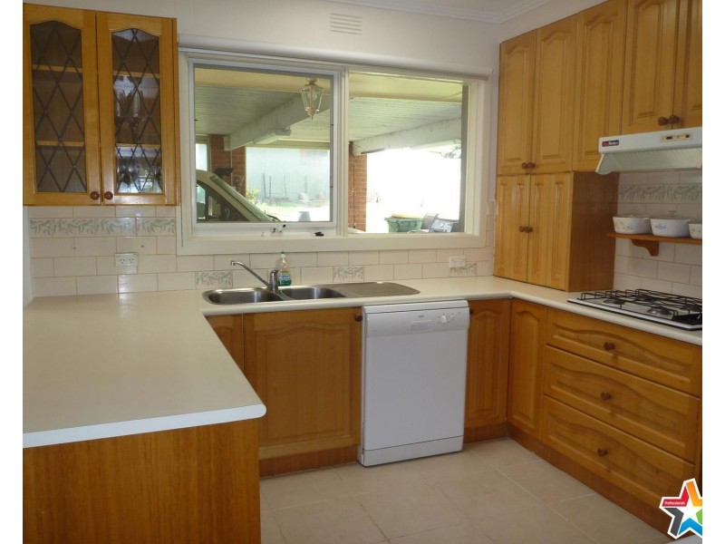 1 Royal Avenue, Mooroolbark VIC 3138