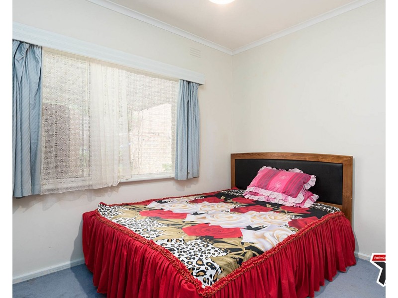 194 Lincoln Road, Croydon VIC 3136