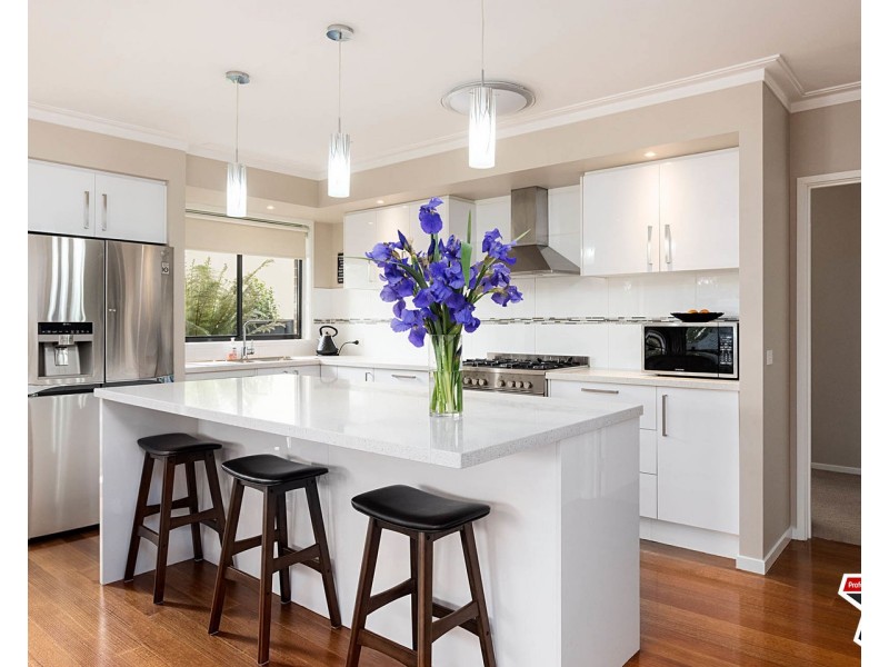 12a Crown Point, Chirnside Park VIC 3116