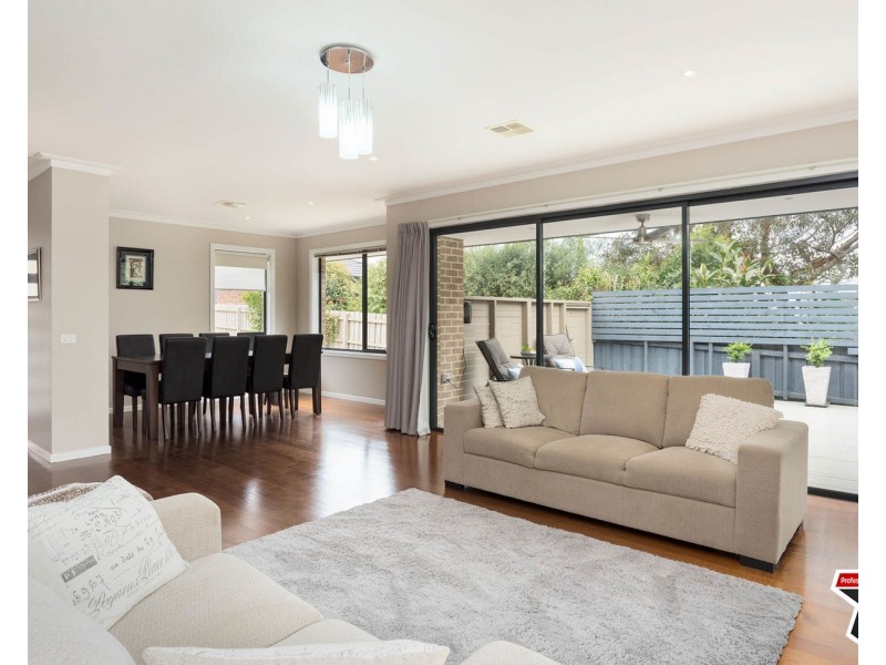 12a Crown Point, Chirnside Park VIC 3116