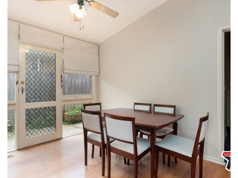 2 Pembroke Road, Mooroolbark VIC 3138