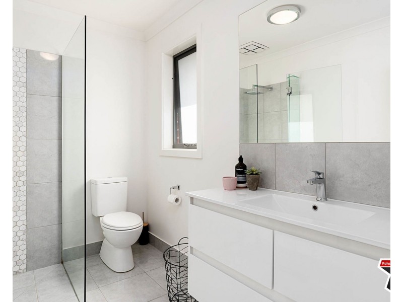 19a Sheldon Avenue, Mooroolbark VIC 3138