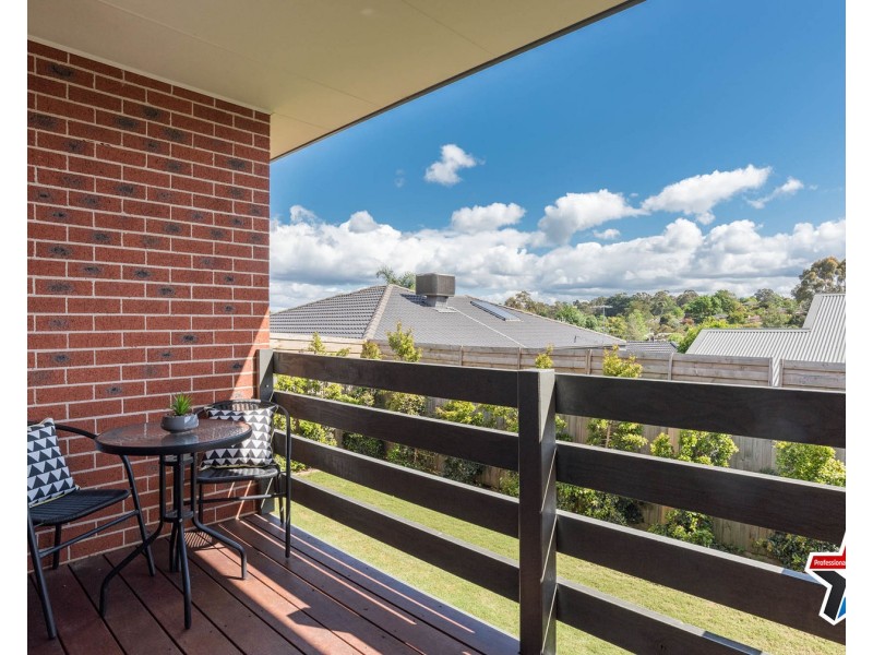 19a Sheldon Avenue, Mooroolbark VIC 3138