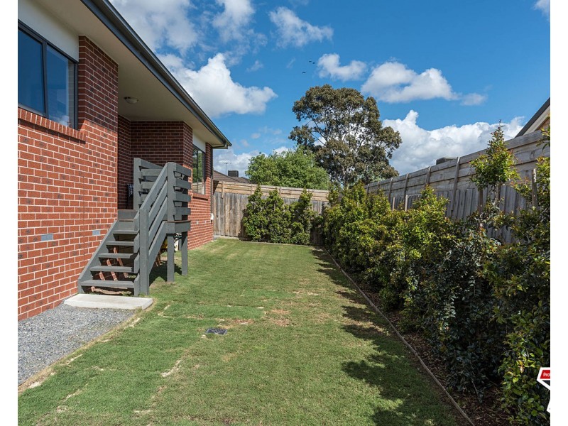 19a Sheldon Avenue, Mooroolbark VIC 3138