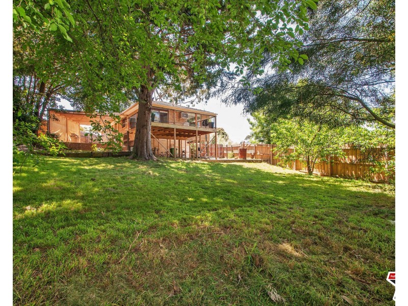 6 Selina Avenue, Mooroolbark VIC 3138