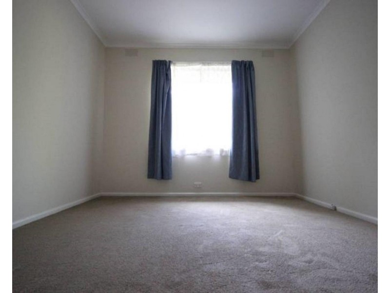 13 Aintree Street, Mooroolbark VIC 3138