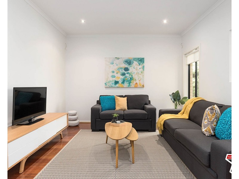 42 Sweetland Road, Mooroolbark VIC 3138