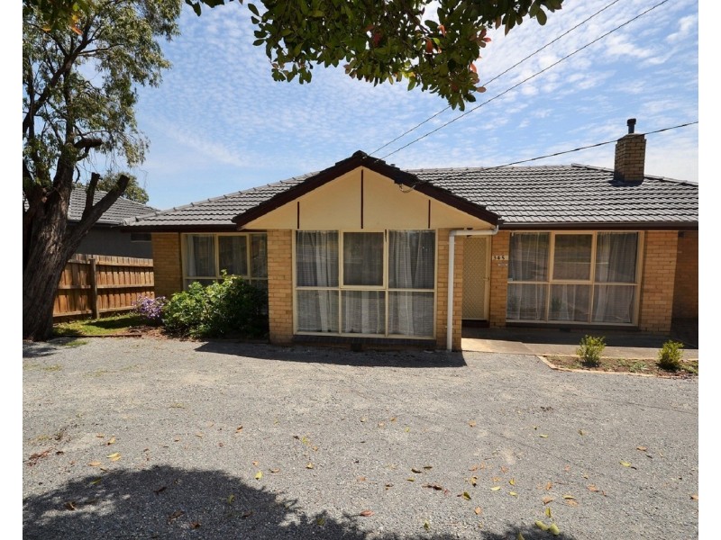 345 Hull Road, Mooroolbark VIC 3138