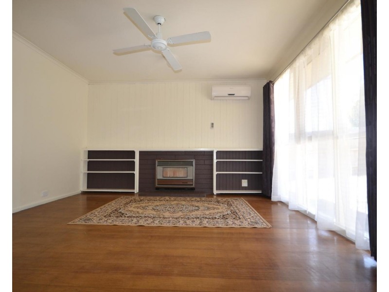 345 Hull Road, Mooroolbark VIC 3138