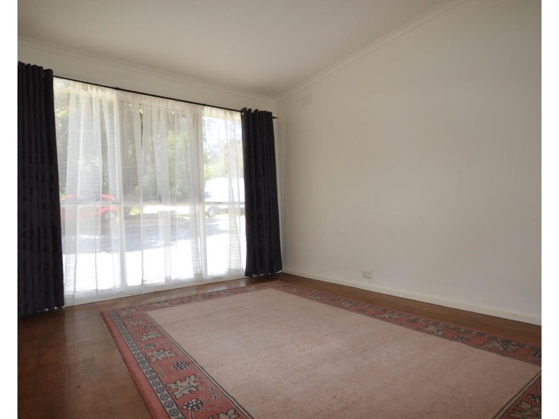 345 Hull Road, Mooroolbark VIC 3138