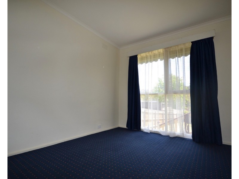 345 Hull Road, Mooroolbark VIC 3138