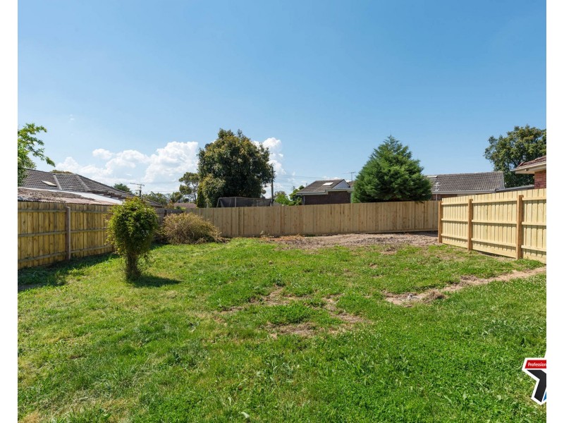 13a Saxon Drive, Mooroolbark VIC 3138