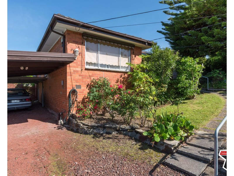 67 Kipling Avenue, Mooroolbark VIC 3138
