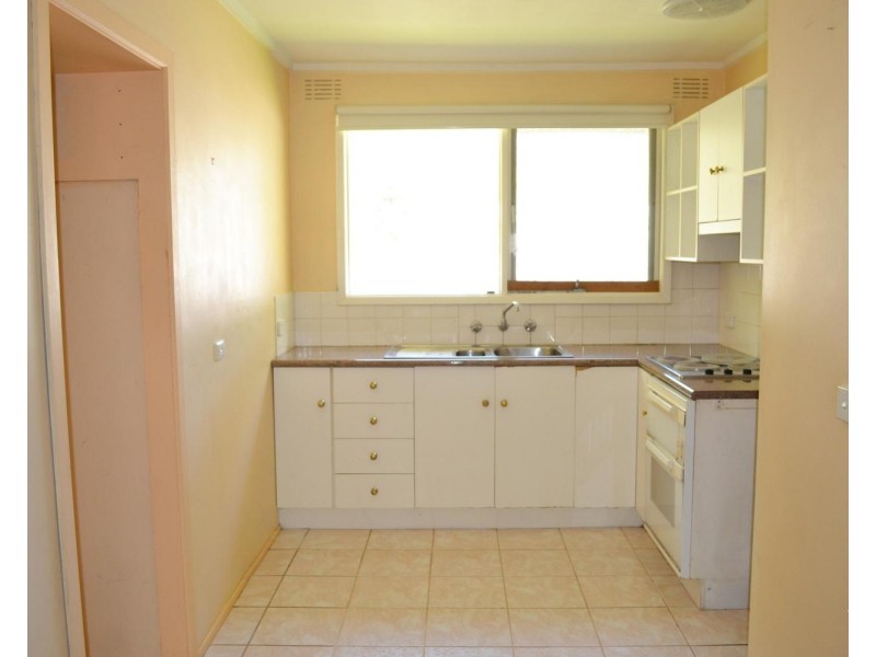 3/64 Warrien Road, Croydon VIC 3136