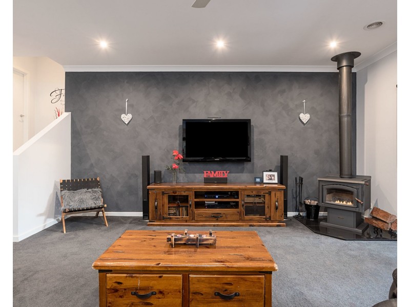 86 Swansea Road, Montrose VIC 3765