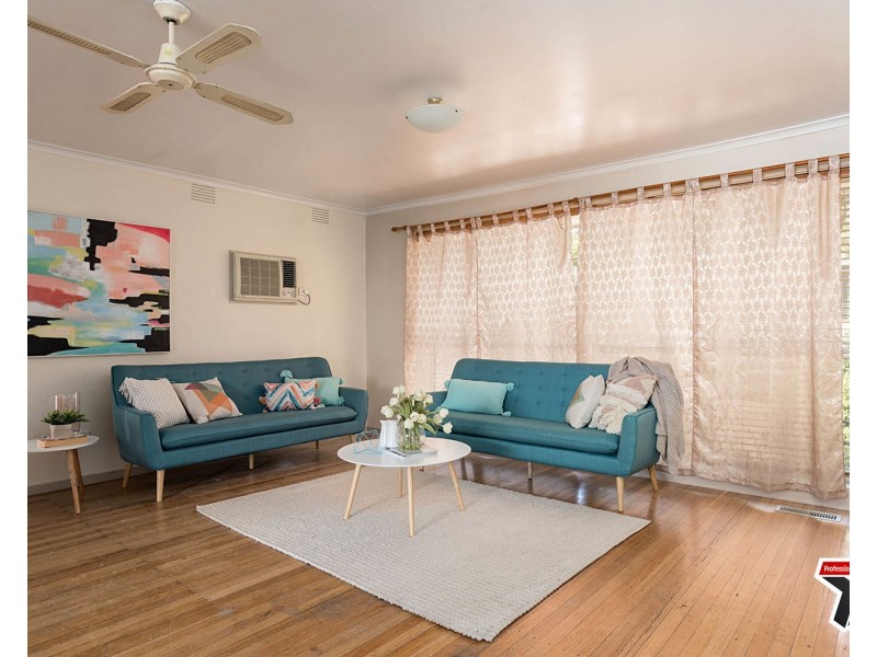 141 Cherylnne Crescent, Kilsyth VIC 3137