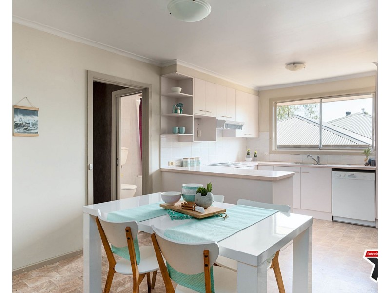 141 Cherylnne Crescent, Kilsyth VIC 3137