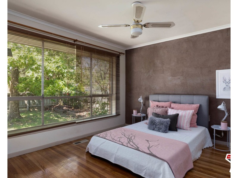 141 Cherylnne Crescent, Kilsyth VIC 3137