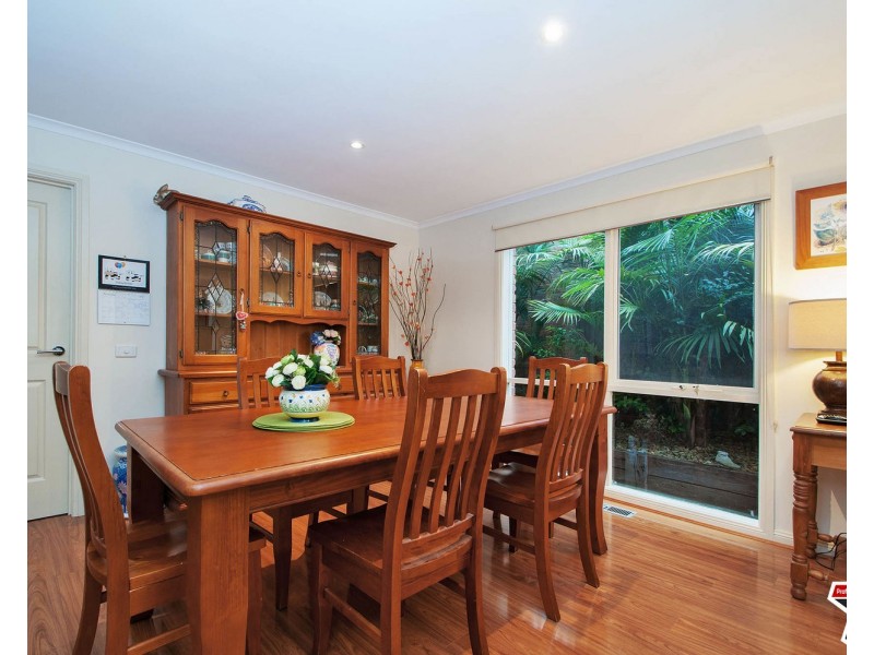 10 Glenview Court, Croydon North VIC 3136