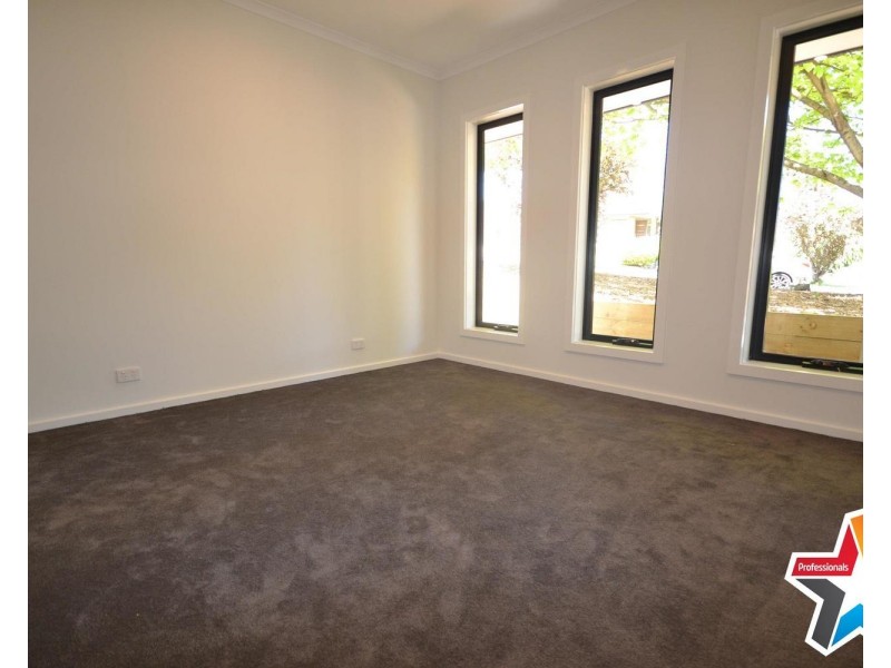 2A Wentworth Court, Mooroolbark VIC 3138