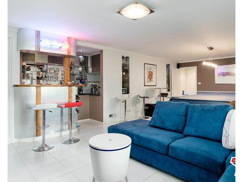 32 Autumn Grove, Mooroolbark VIC 3138