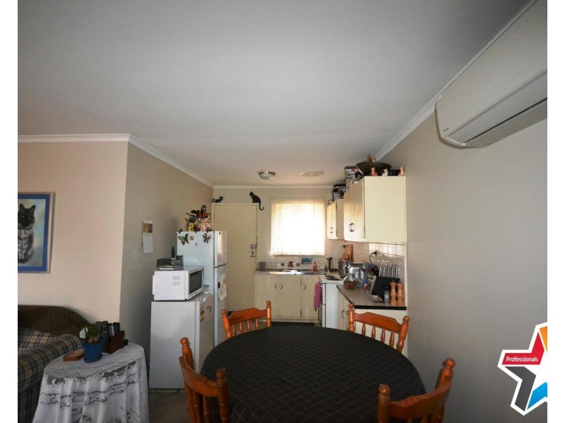 4/16 Newman Road, Mooroolbark VIC 3138