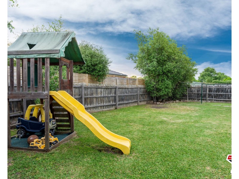 8 Nimblefoot Way, Lilydale VIC 3140