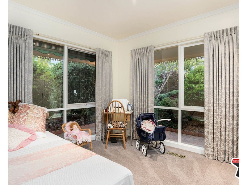 1 Waratah Court, Lilydale VIC 3140