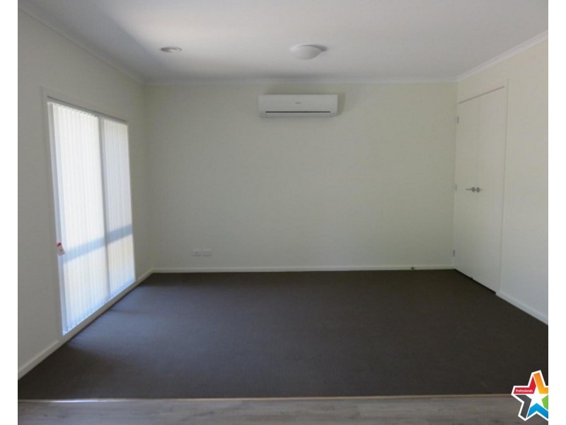 4/45 Newman Road, Croydon VIC 3136