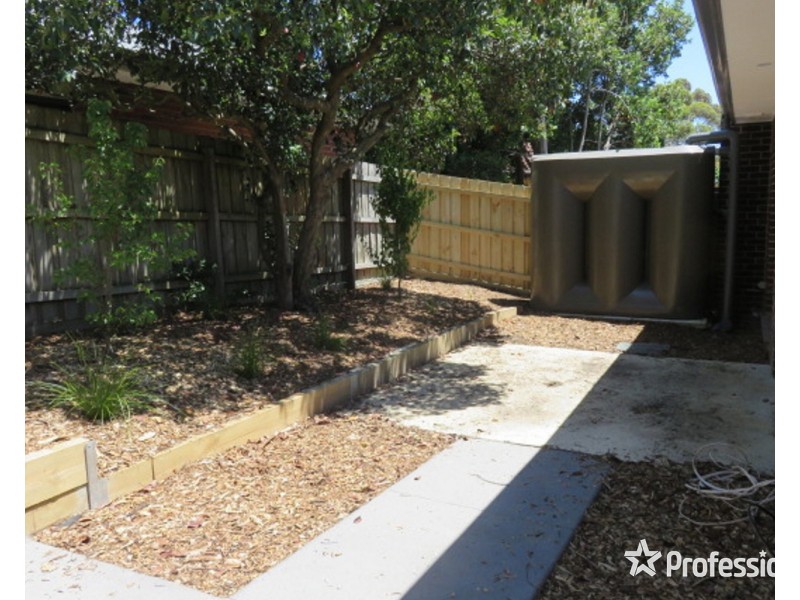 4/45 Newman Road, Croydon VIC 3136