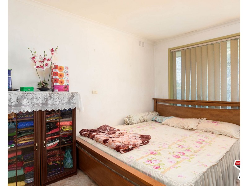 23 Corrong Crescent, Mooroolbark VIC 3138