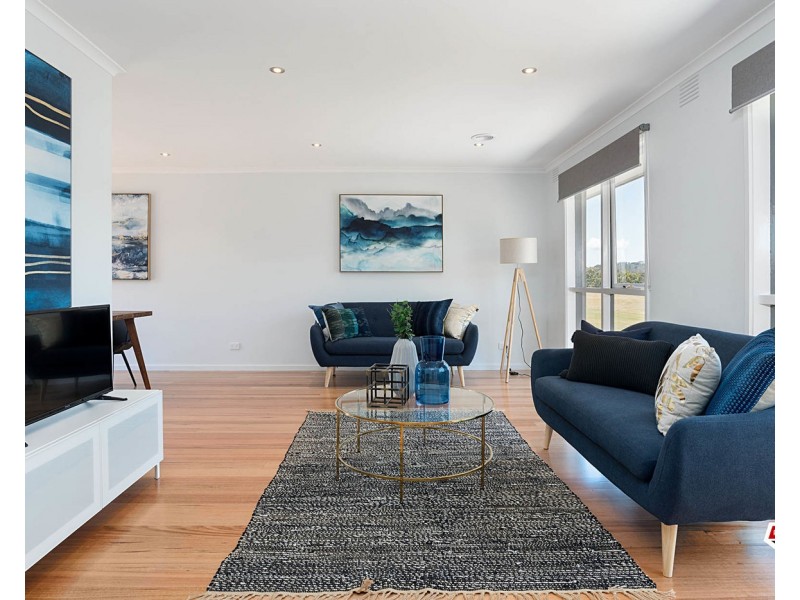 7 Maralee Drive, Mooroolbark VIC 3138