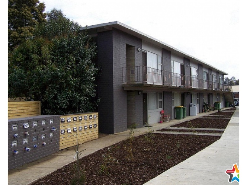6/8-10 Mount View Parade, Mooroolbark VIC 3138