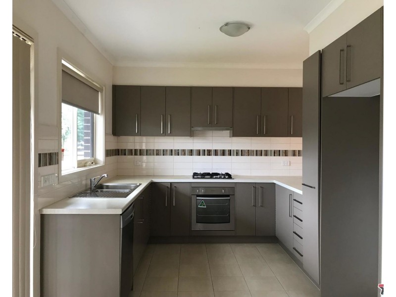 1/15-17  Manchester Road, Mooroolbark VIC 3138